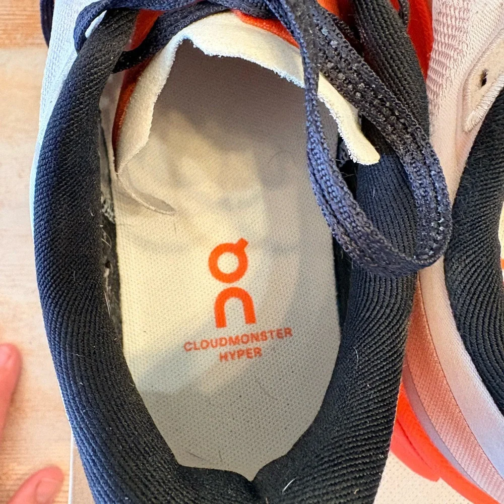 On Running Cloudmonster Hyper - White and Orange - Picture 7 of 9